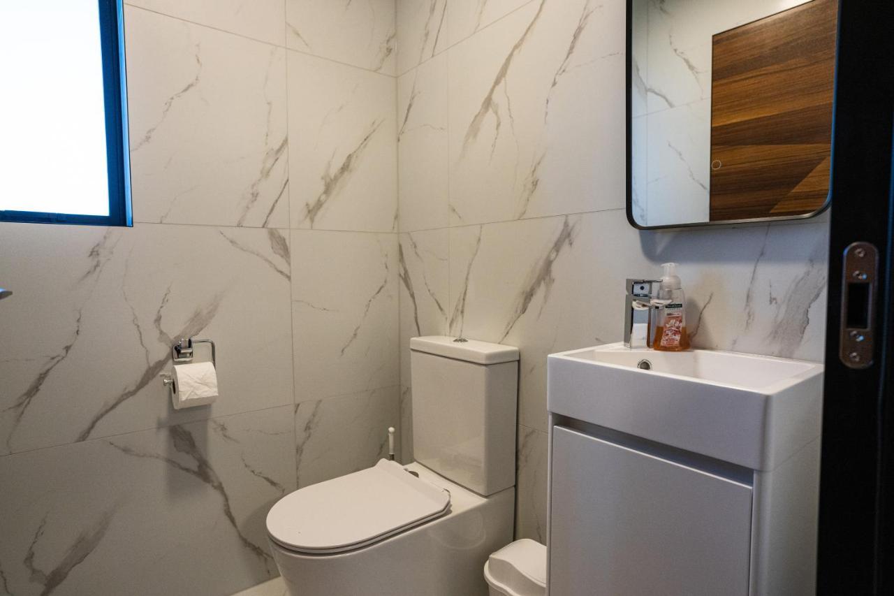 Jillylan Villa Apartment Кромвель Экстерьер фото