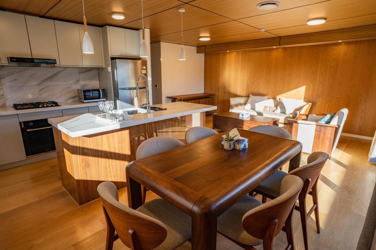 Jillylan Villa Apartment Кромвель Экстерьер фото